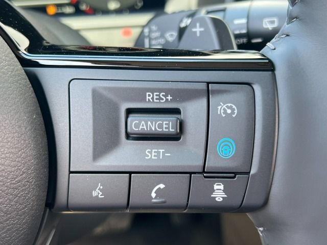 Fahrzeugabbildung Nissan X-Trail 1.5 VC-T Tekna Xtronic Leder*HUD*AFA*19`