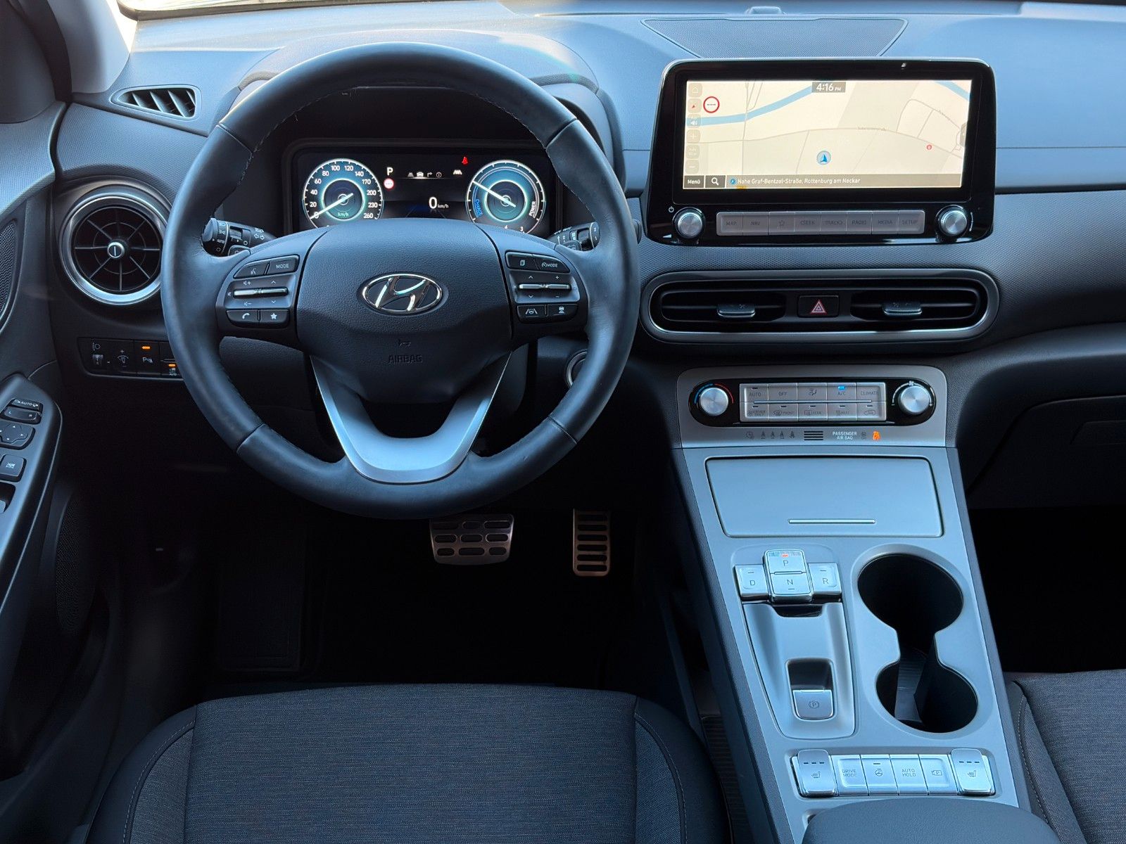 Fahrzeugabbildung Hyundai KONA E Trend SHZ LHZ ACC LKA LFA KRELL CarPlay