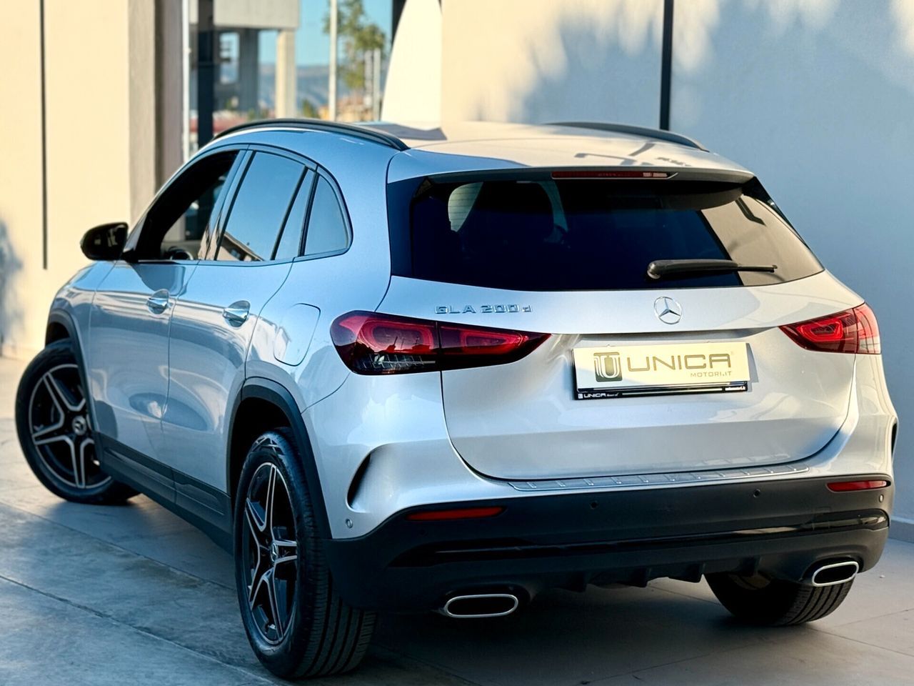 Mercedes-Benz GLA 200 D Premium Plus 2.0 150CV I imagem 3