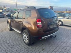 Fahrzeugabbildung Dacia Duster Laureate 4x4 AHK SCHECKHEFTGEPFLEGT