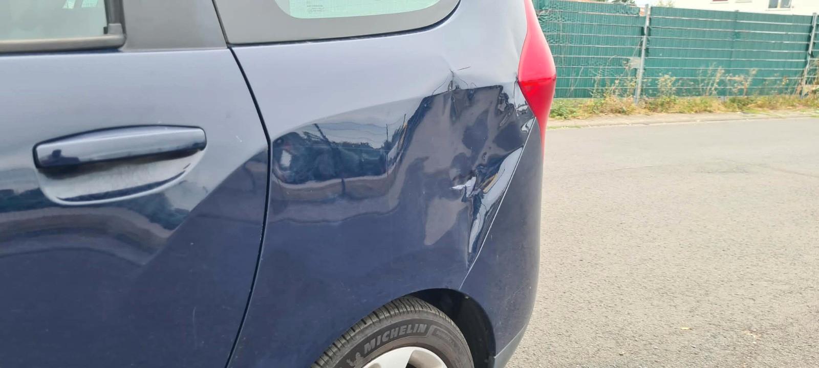Dacia Lodgy 2015 — photo 10
