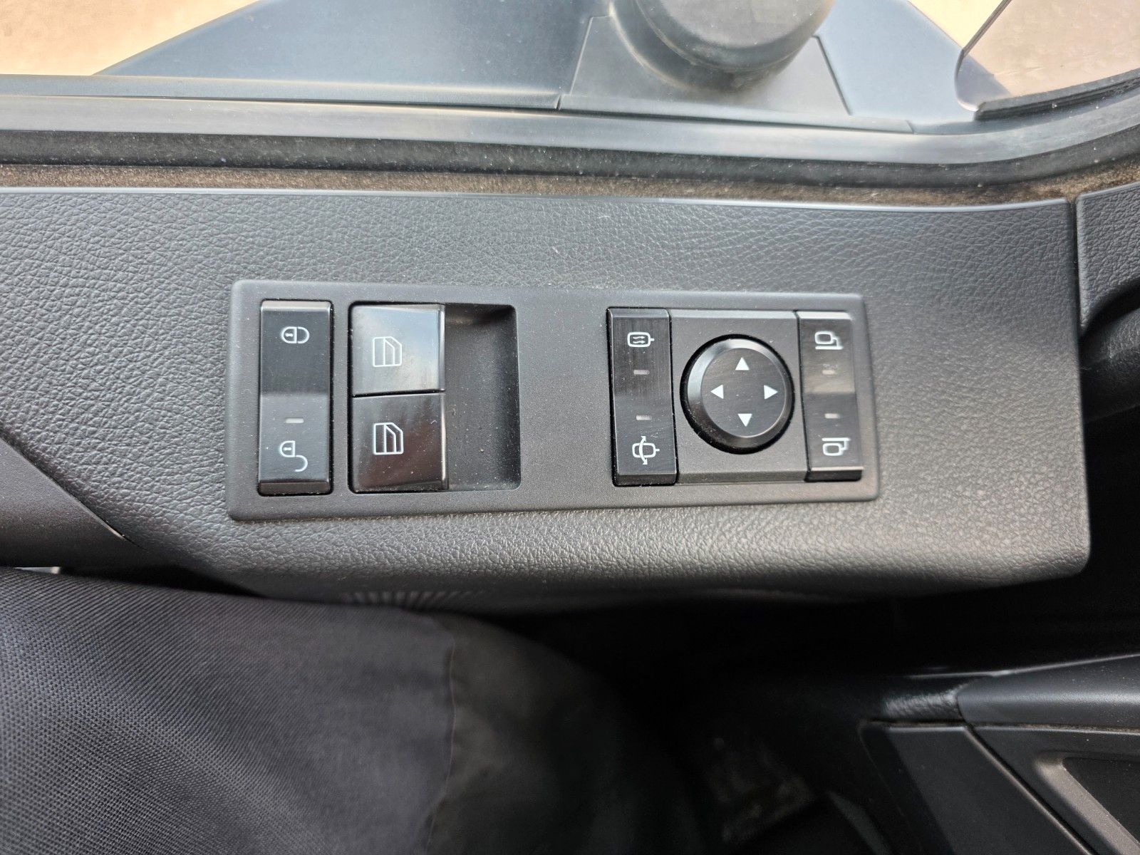 Fahrzeugabbildung Mercedes-Benz Actros 1853 LS Hydraulik Öl-Retarder Standklima
