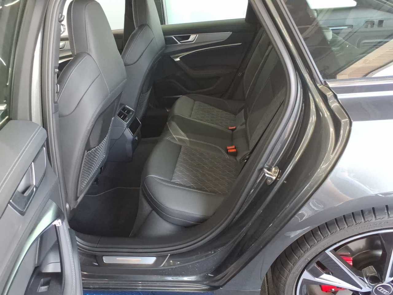 Audi S6 - Bild 7