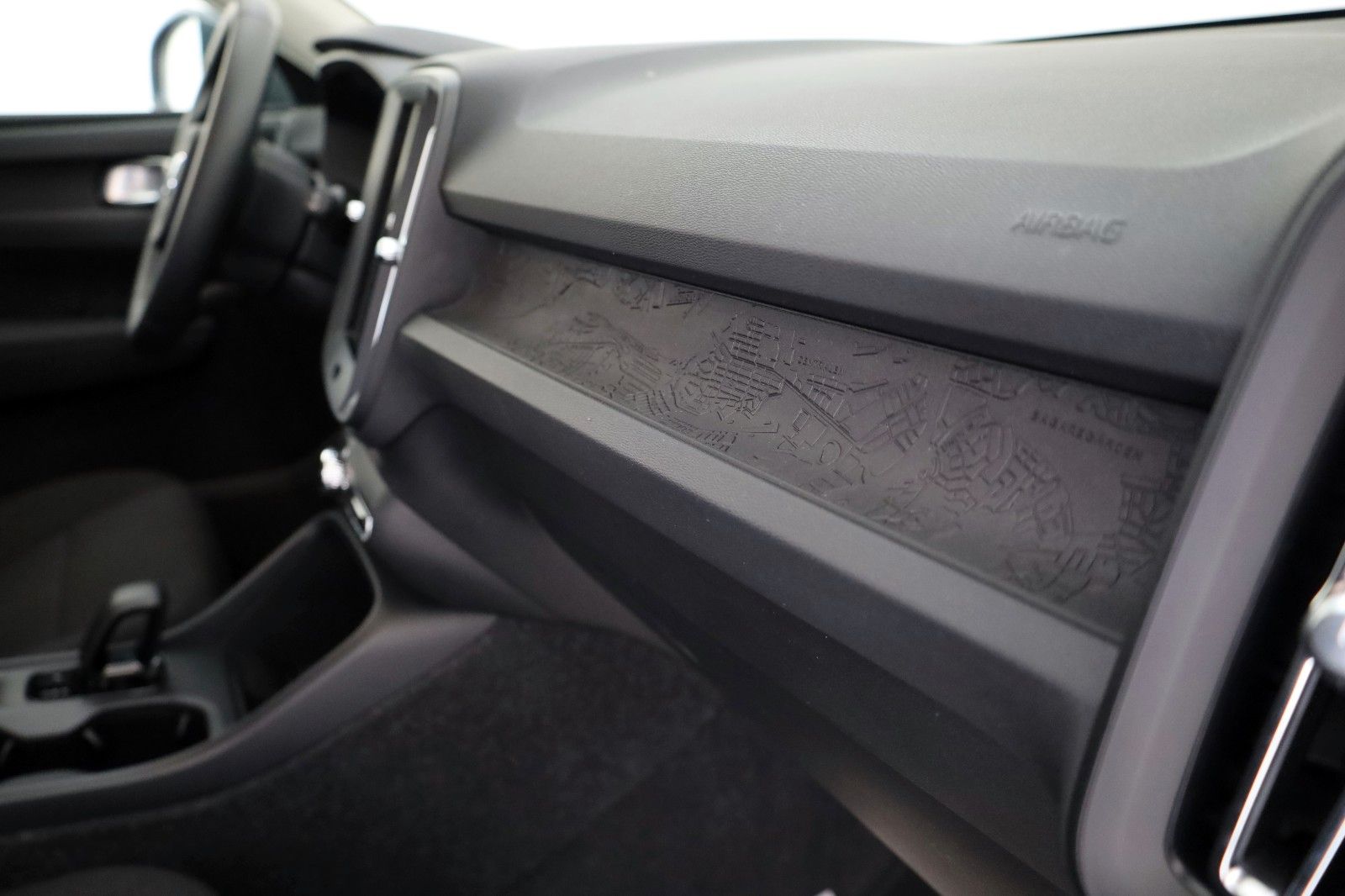 Fahrzeugabbildung Volvo XC40 Momentum Core,Navi,LED,PDC,DAB