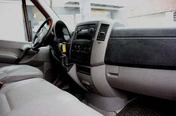 Volkswagen Crafter - 9