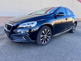 Volvo V40 Cross Country T3 Plus  RADAR+NAVI+BLIS+CAM - Volvo V40 Cross Country: Plus