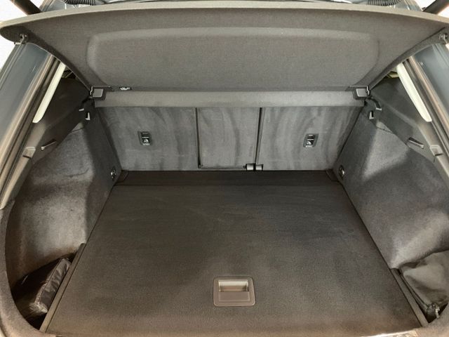 Q3 35 TFSI S LINE LED+AHK+MMI NAVI+ALU+KLIMA+PDC