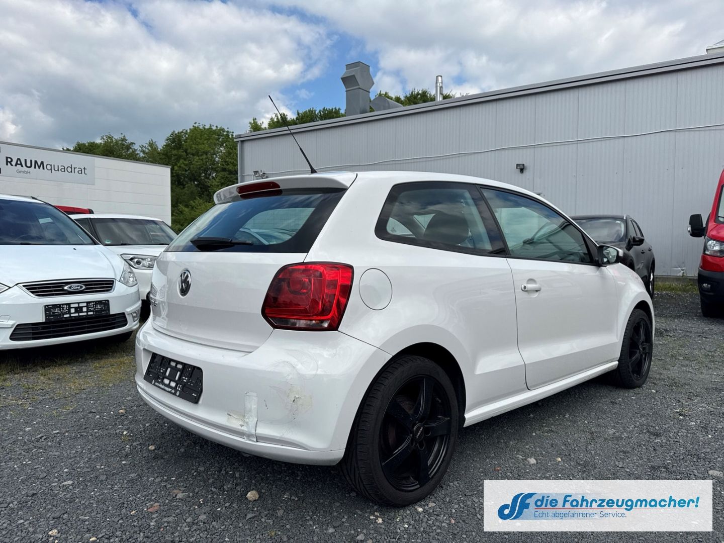 Fahrzeugabbildung Volkswagen Polo V Trendline Klimaautom Berganfahrass.*EXPOR