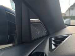 Fahrzeugabbildung DS Automobiles DS 7 Crossback E-Tense 225 Performance Line