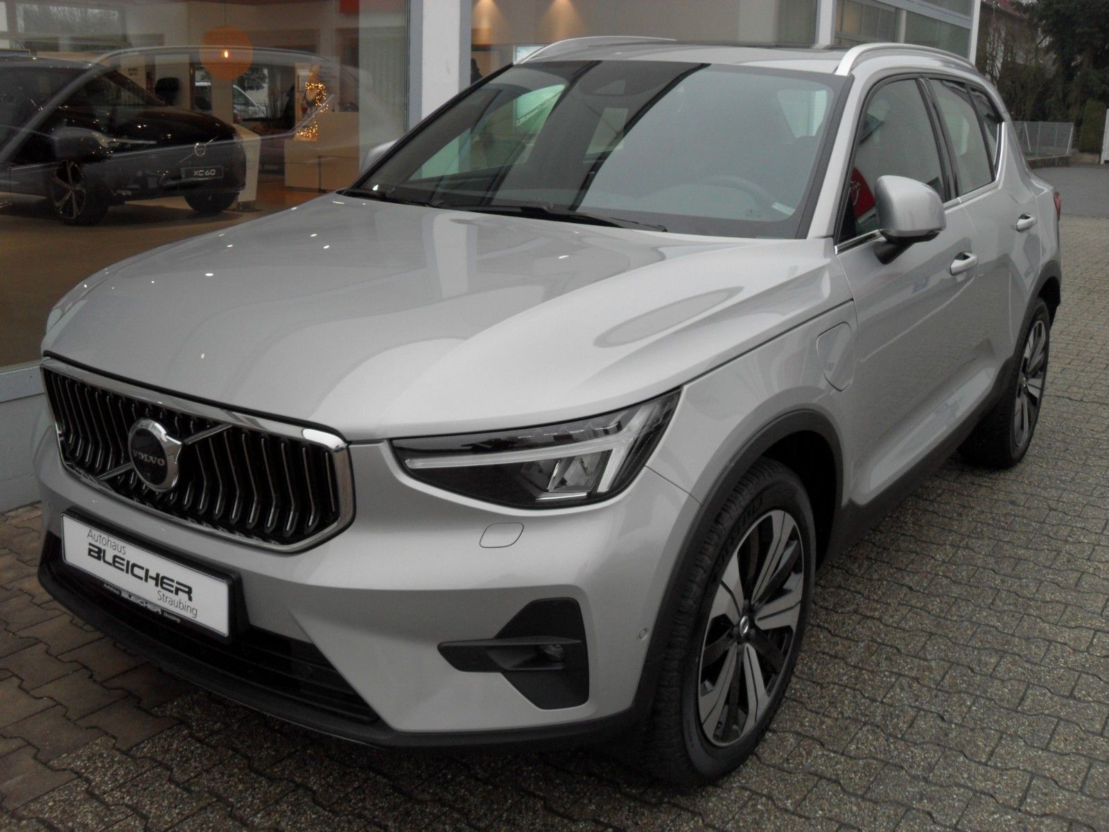 Fahrzeugabbildung Volvo XC 40 T5 Ultimate Bright Plug-In Hybrid