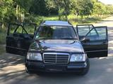 Mercedes-Benz Mercedes E320 T-Modell S124 - Mercedes-Benz E 320 in Hannover