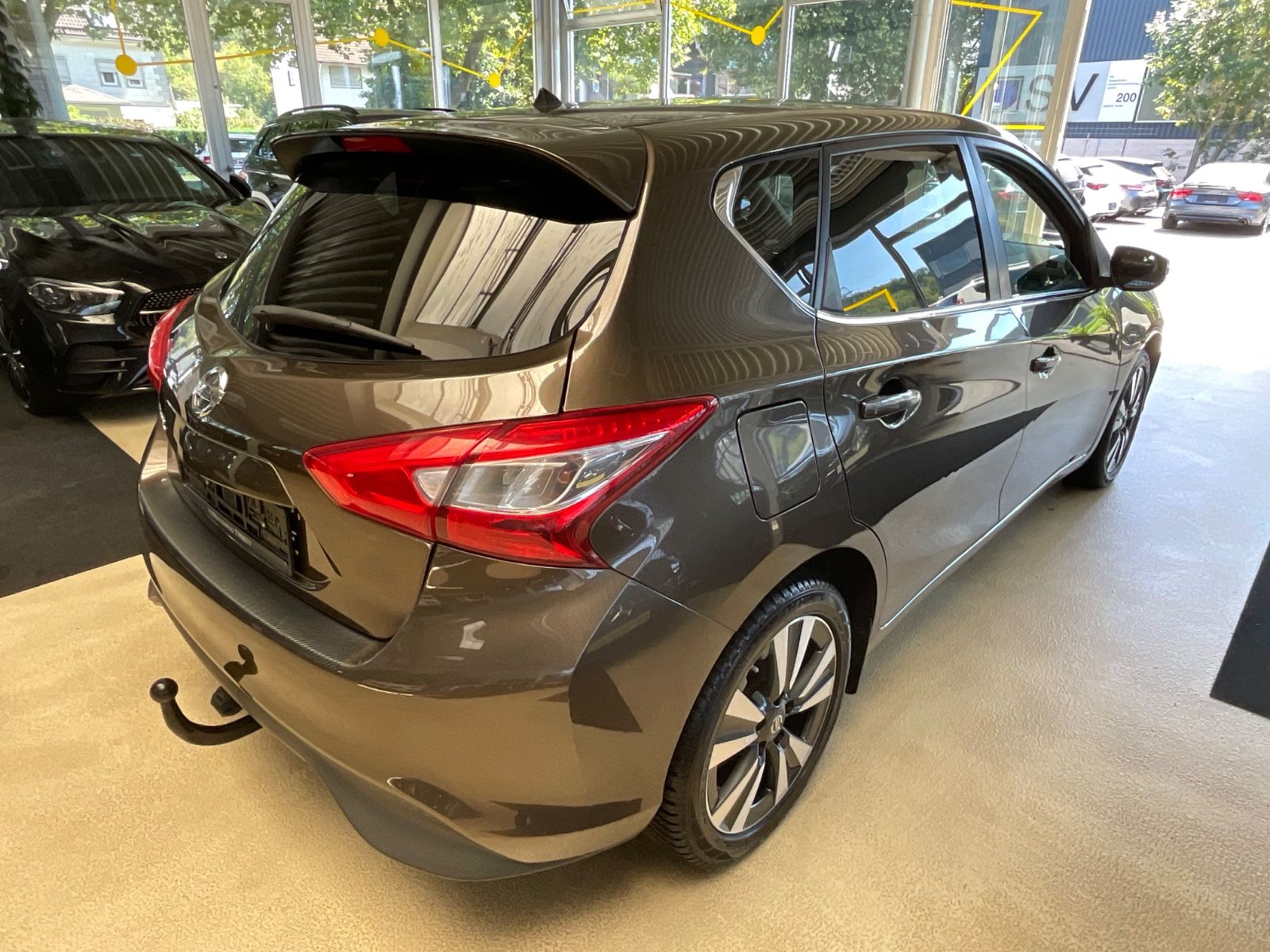 Fahrzeugabbildung Nissan Pulsar N-Tec*Automatik*Navi