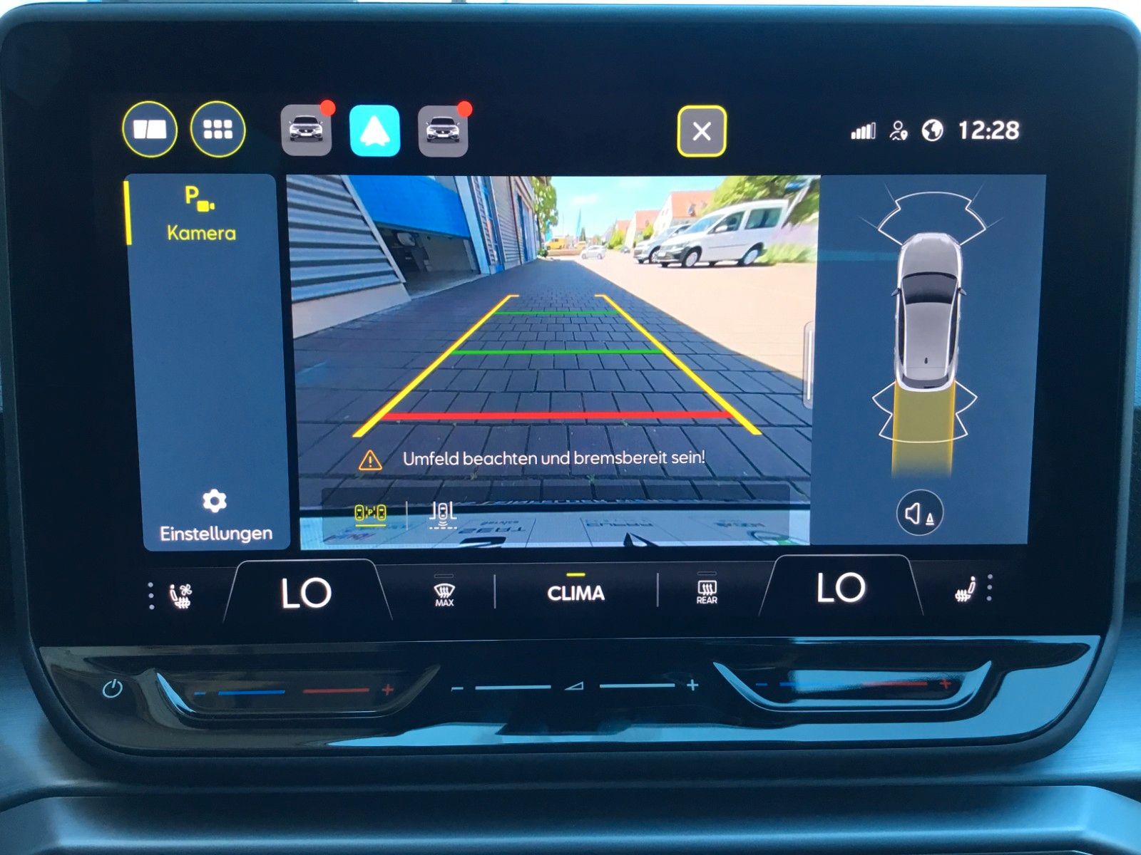 Fahrzeugabbildung SEAT Leon 1.5 eTSI FR DSG+18"+LED+ACC+Kamera+Sitzheiz