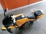 BMW R1200S - BMW GELB