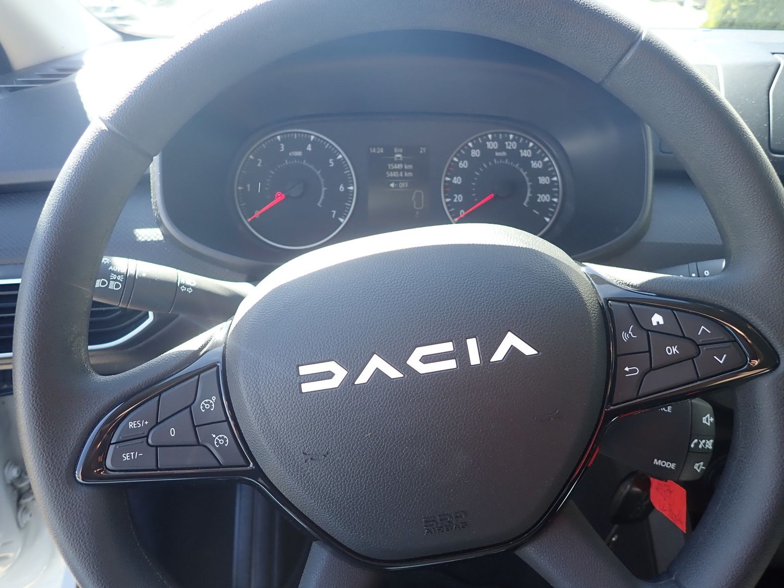 Fahrzeugabbildung Dacia Jogger Essential ECO-G 100