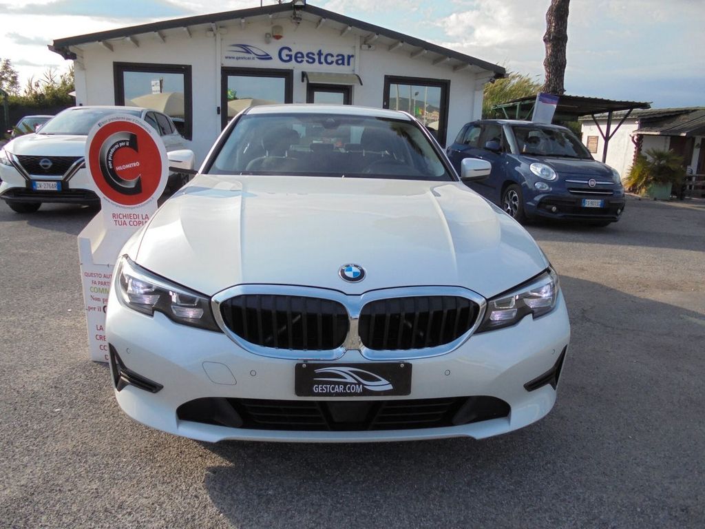 Image of BMW 320