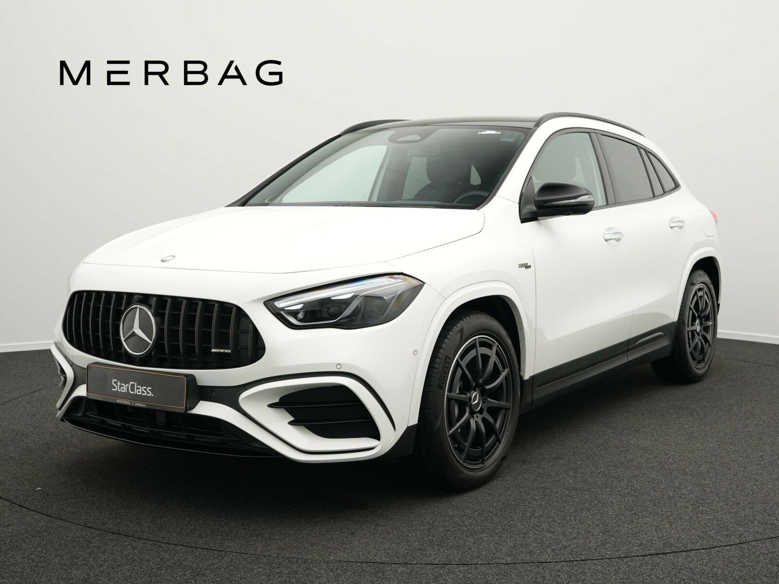 MERCEDES-BENZ GLA 35 AMG 4MATIC Multi+Pano+360°+Night+Burm