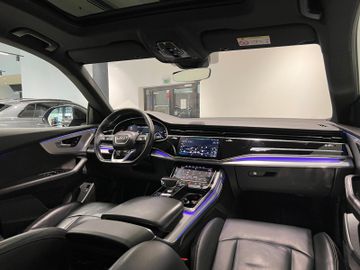 Audi Q8 - 5