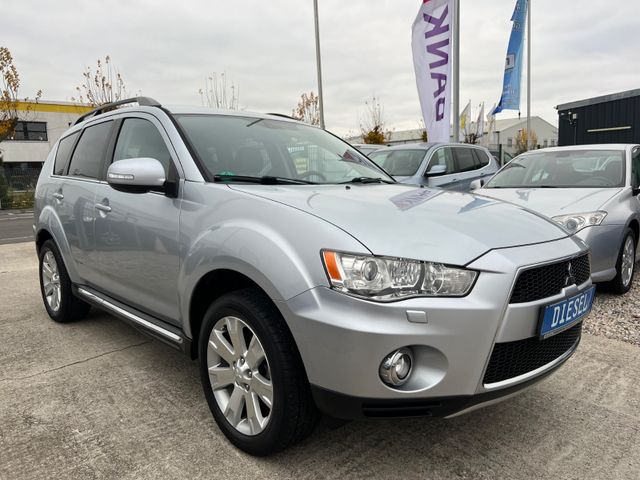 Mitsubishi Outlander Motion 4WD/Allradantrieb4x4/Tüv-Neu/