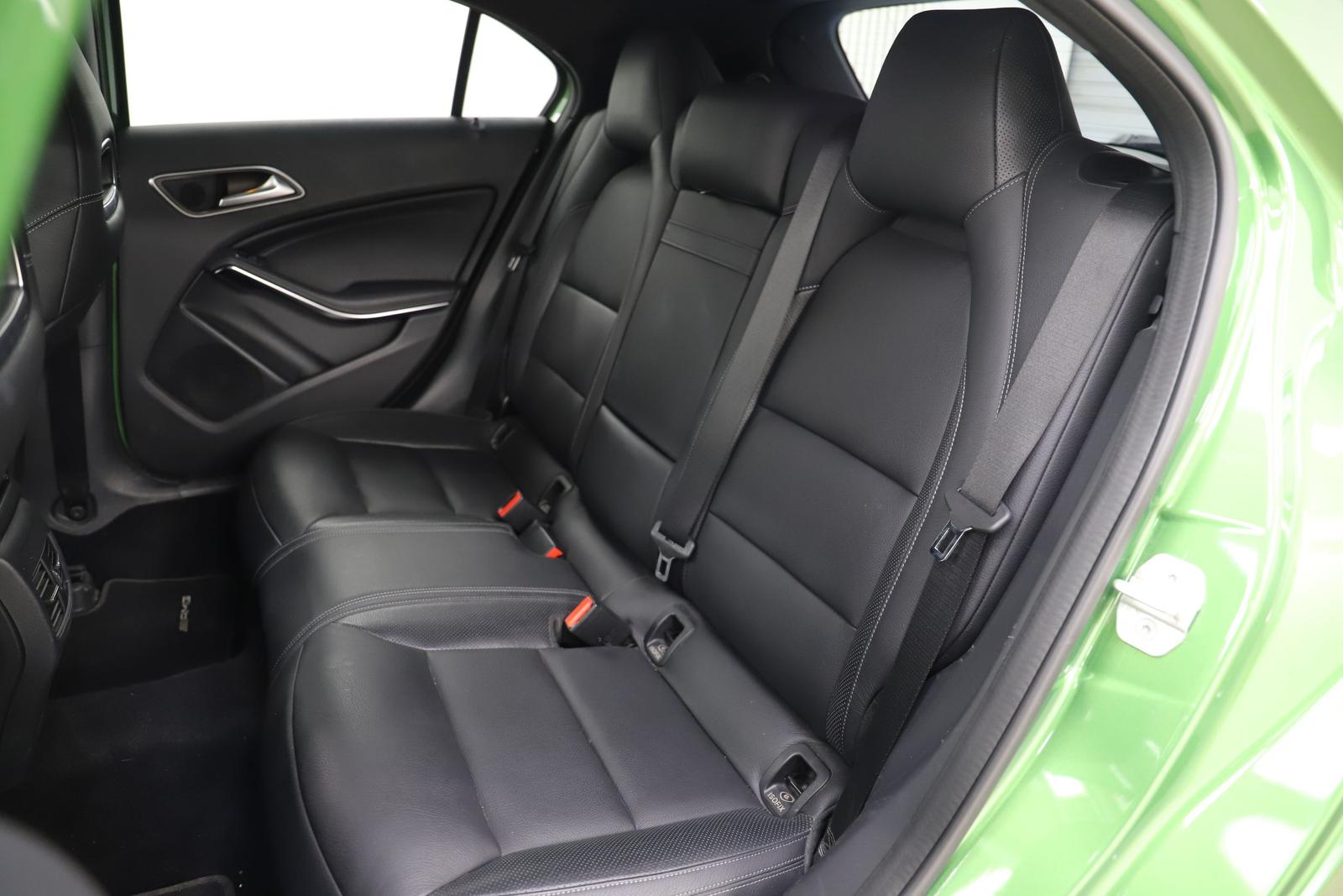 Mercedes-Benz A 45 AMG 381PS 4Matic Carplay Memory Pano PAGA