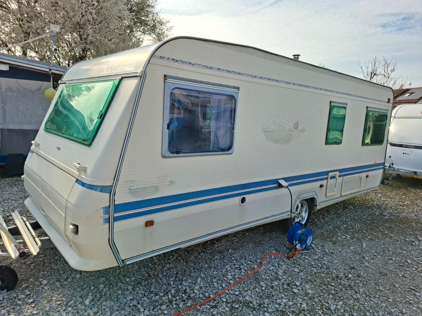 Adria 560 UL unica , Einzelbetten,  4 pers. gepfl.