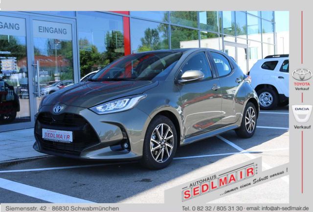 Toyota Yaris Hybrid 1.5 VVT-i Team-D/SITZHEIZUNG/KAMERA