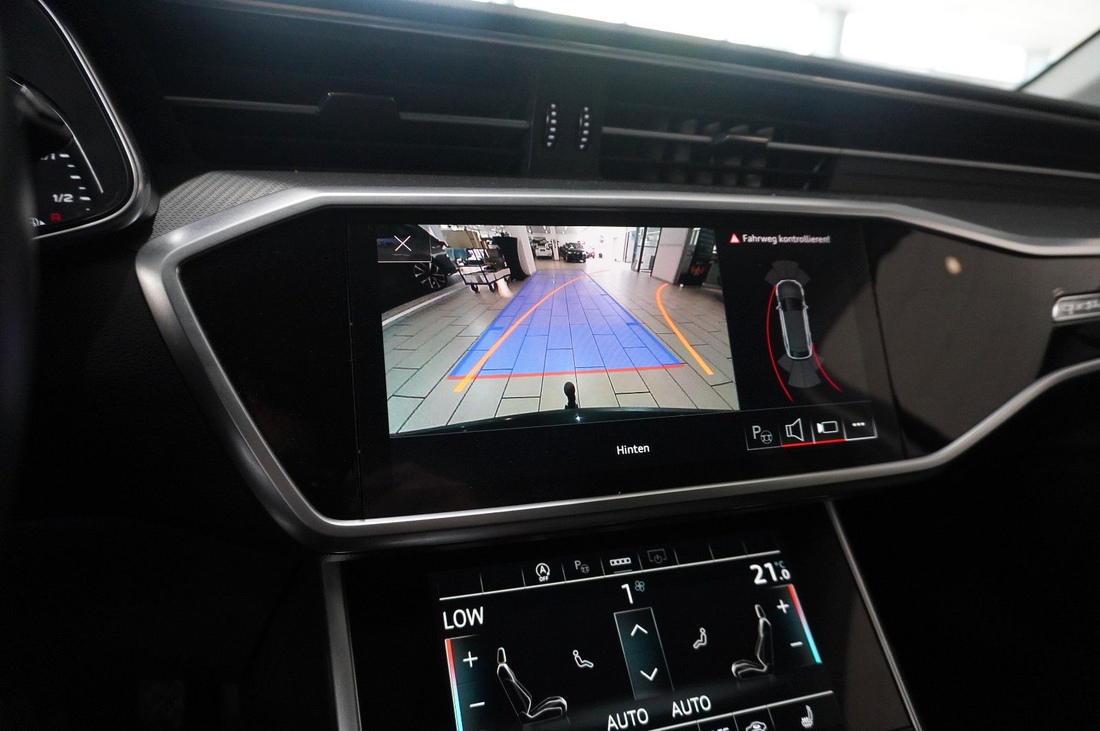 Fahrzeugabbildung Audi A6 Avant 40 TDI QUATTRO SPORT NAVI/ACC/SH/AHK