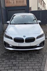 BMW 218i Gran Tourer Luxury Line  - BMW 218 Gran Tourer aus 2021