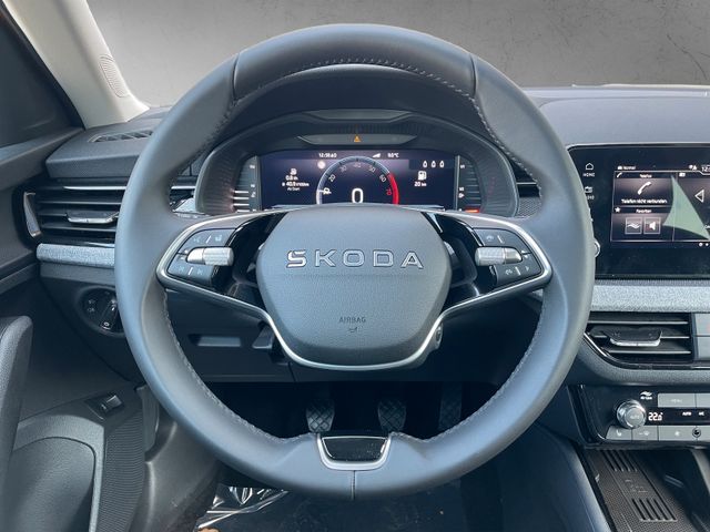 Skoda Kamiq 1.0 TSI Tour *Klima*Matrix*SHZ*Kamera*