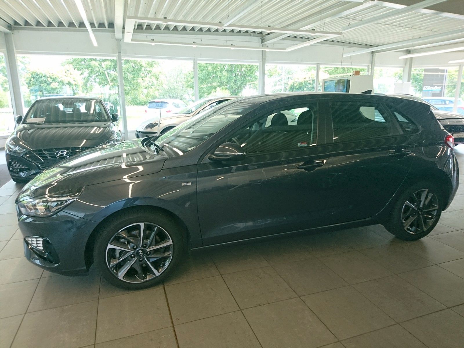 Fahrzeugabbildung Hyundai i30  1.0  T-GDI (48V) Mild -Hybrid Trend Klima