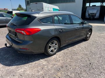 Ford Focus - 3