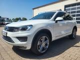 Volkswagen Touareg 3.0 V6 TDI SCR Exclusive BMT Terrain... - Volkswagen Touareg in Nürnberg