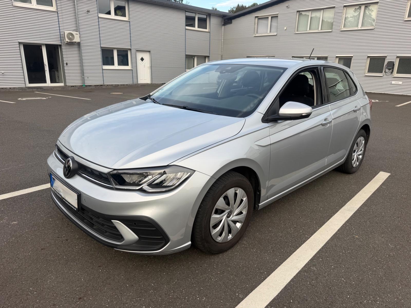 Volkswagen Polo VI Life *FACELIFT*30TKM*NAVIGATION*VIRTUEL