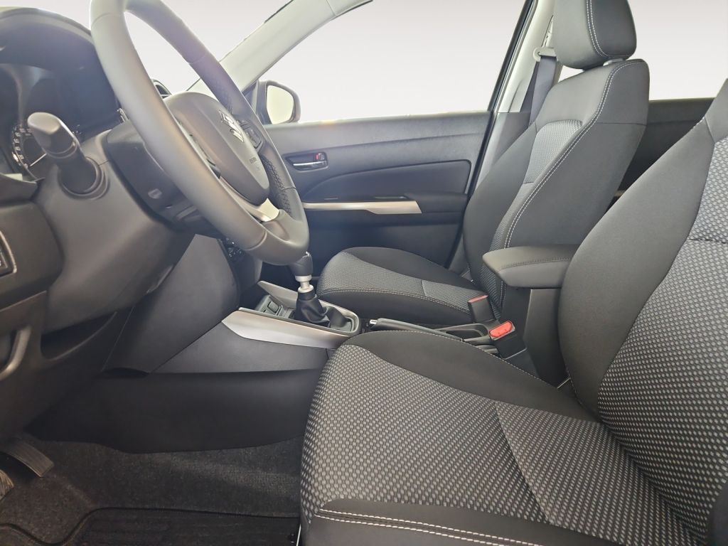 Fahrzeugabbildung Suzuki Vitara 1.4 Comfort LED Navi Sitzheizung DAB+PDC
