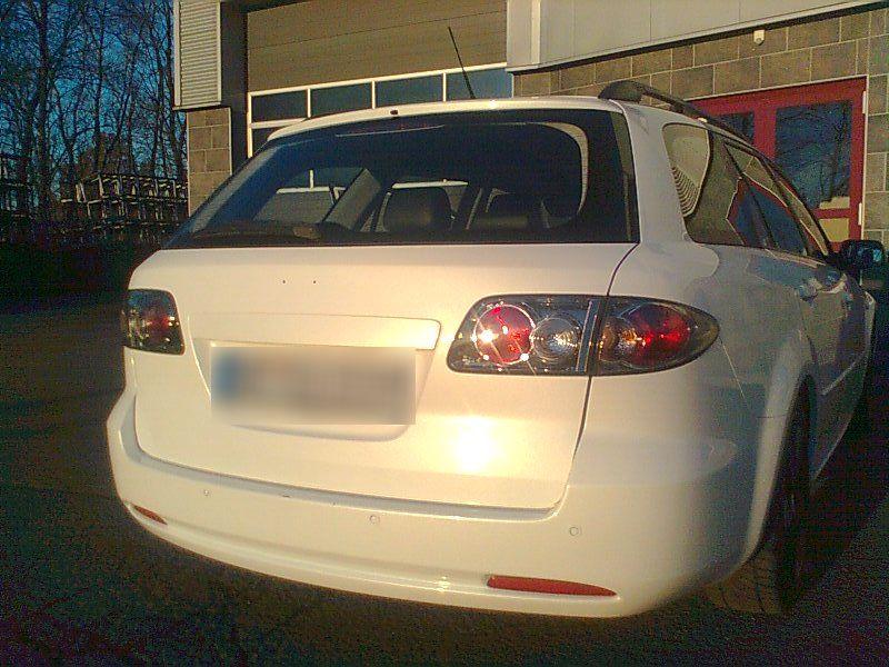 Mazda 2 2006 — interior