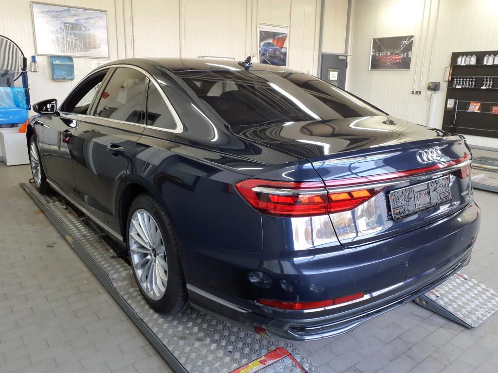 Audi A8 - Bild 4
