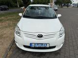 Toyota Auris 1,6-l-Valvematic Club Club - Toyota Auris in Dortmund