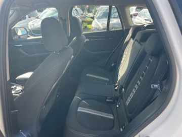BMW X1 - 11