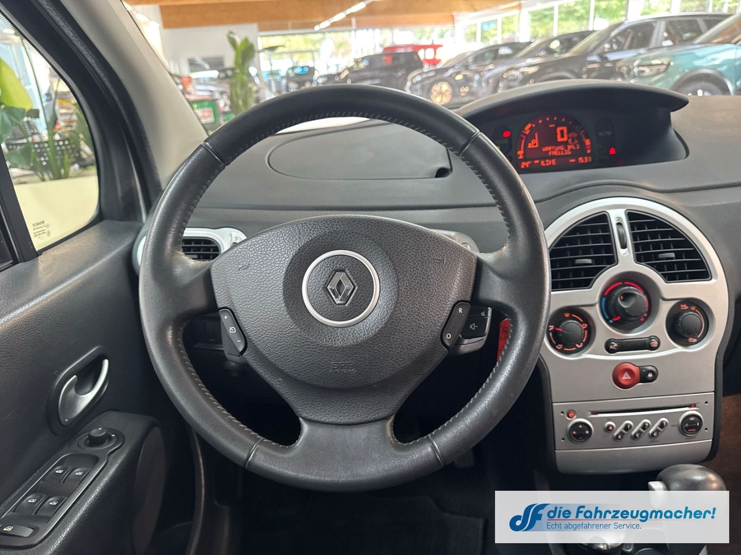 Fahrzeugabbildung Renault Modus Dynamique 1,6 Automatik Klima el.SP Spieg.