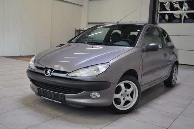 Peugeot 206 1.4 Style 75