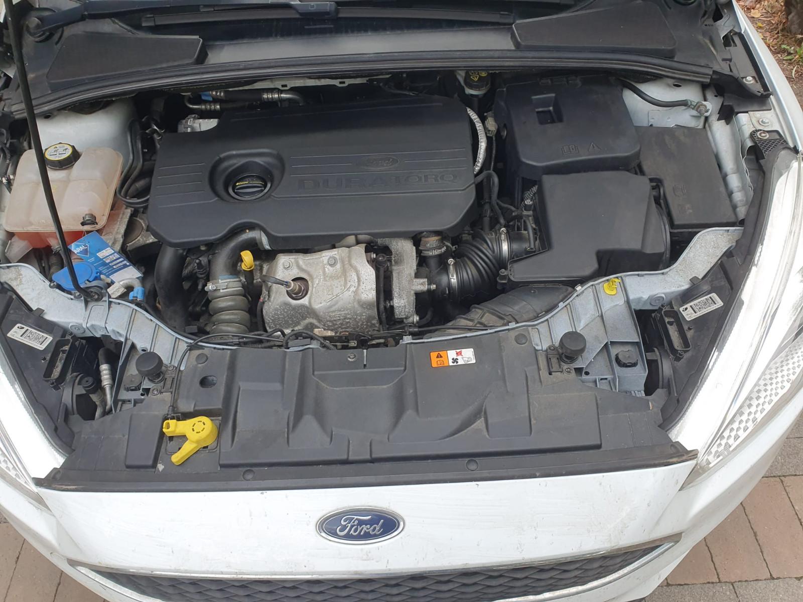 Ford Focus 2015 — двигун 1.499 cm³, 105 HP (77kW)