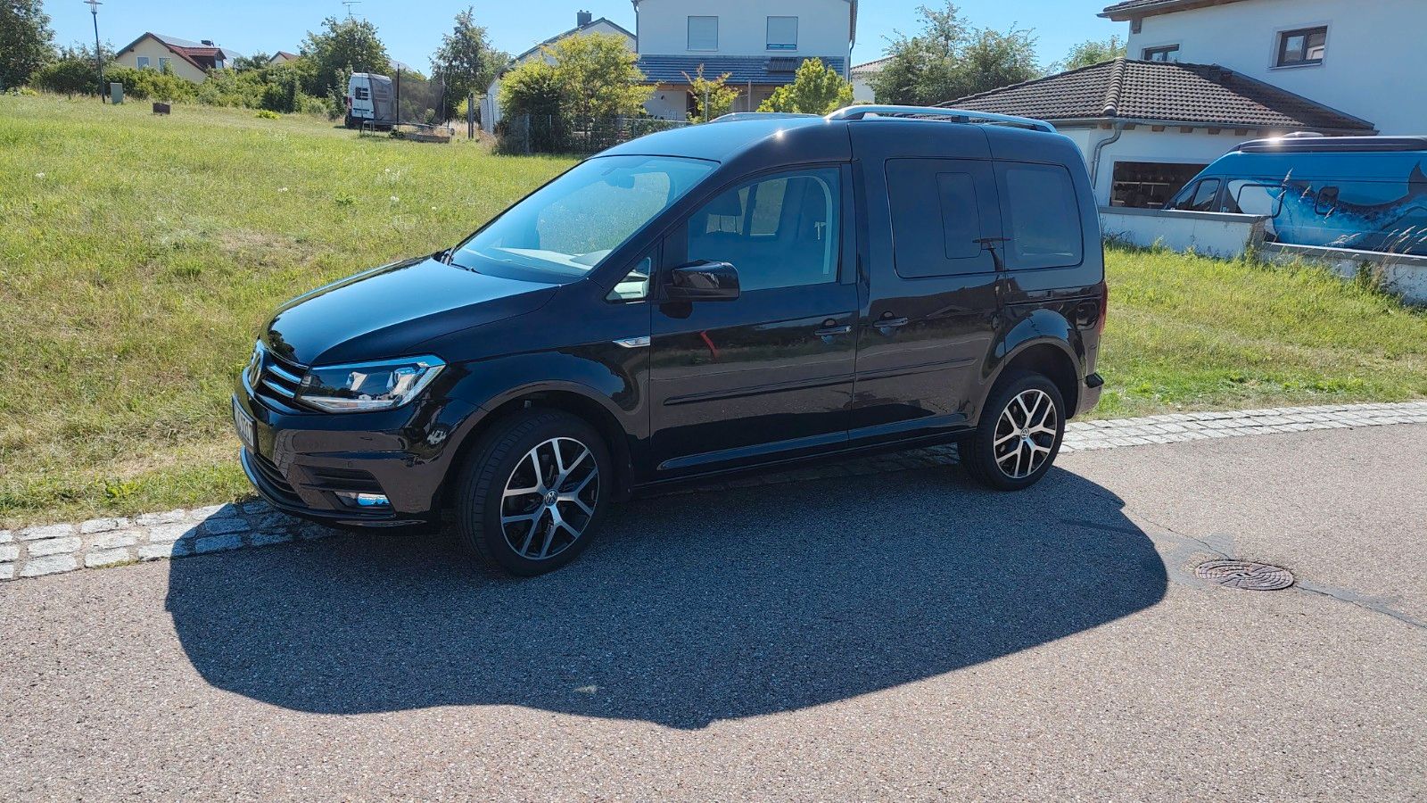VW Caddy 2,0TDI 110kW BMT DSG Comfortline 4MO 5...