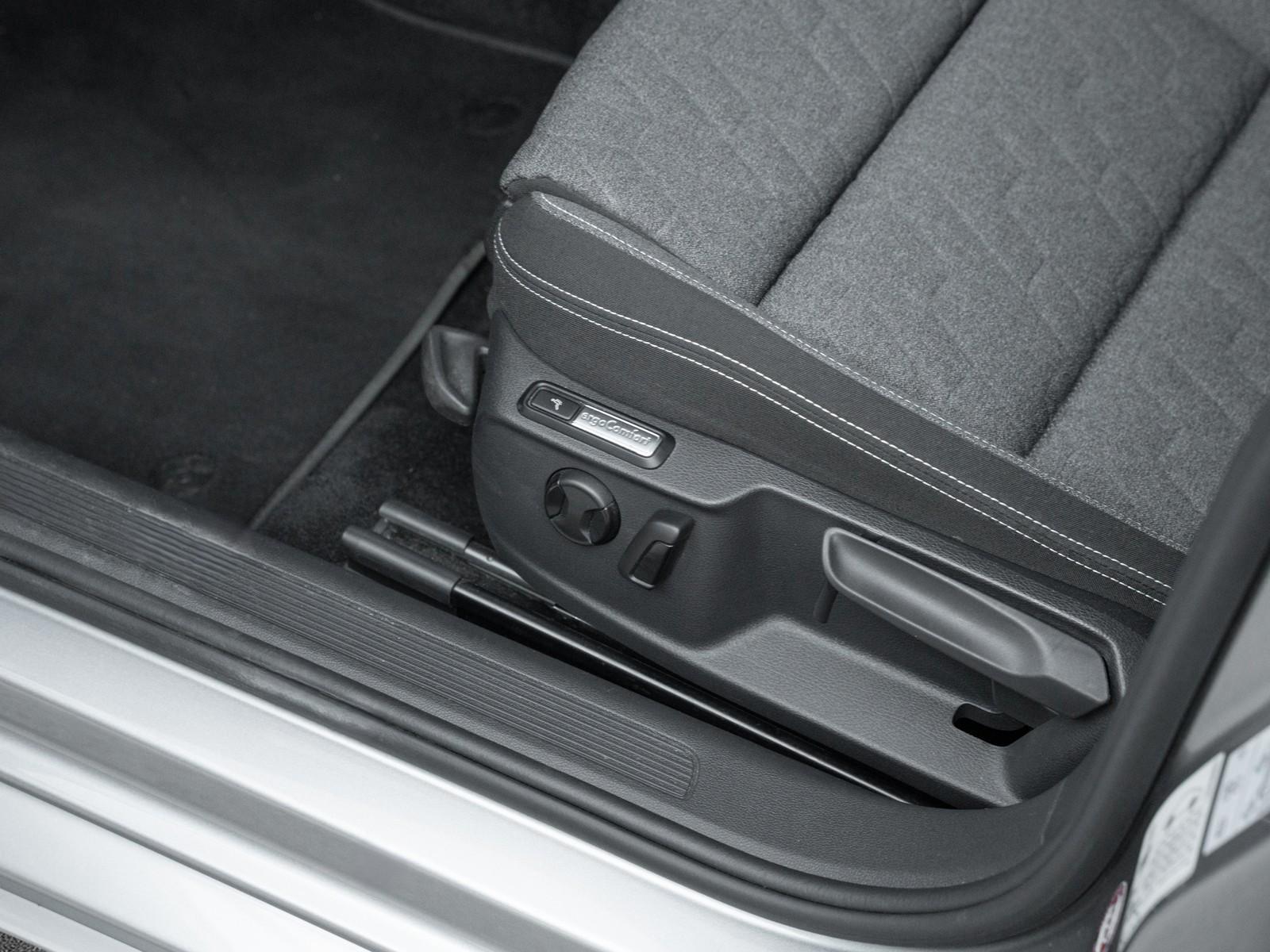 Volkswagen Passat R-Line AHK Business-Paket Premium DAB+, миниатюра 29