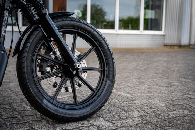 Fahrzeugabbildung Harley-Davidson XL1200NS SPORTSTER IRON - 1.HAND -