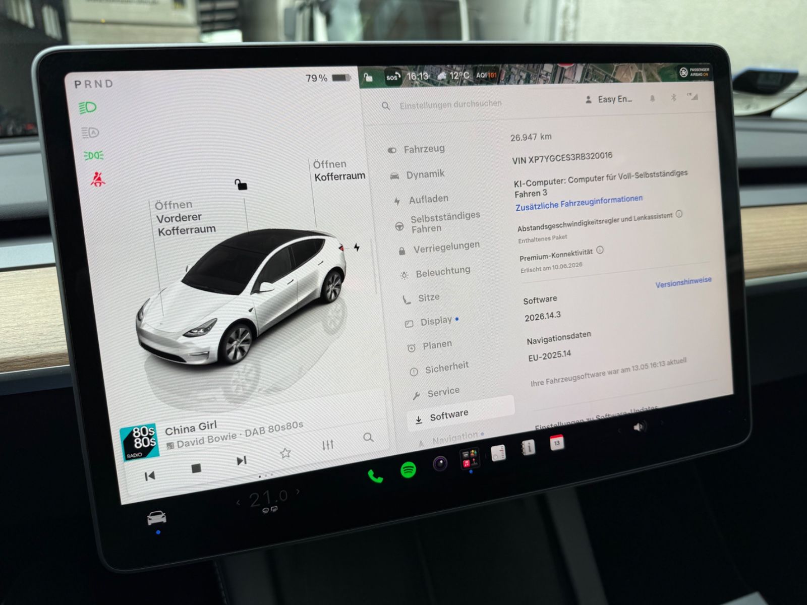 Tesla Model Y Basis RWD AHK Mwst. Garantie Finanz.4,69 foto 23