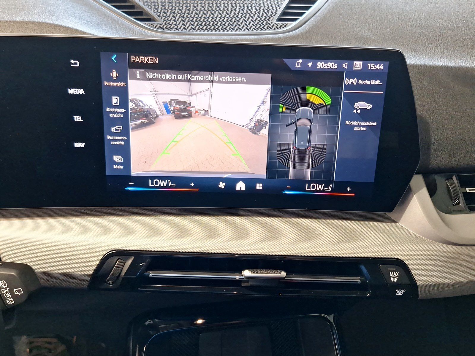 BMW X1 sDrive20d AHK Kamera LED Sitzheizung Alarm foto 15