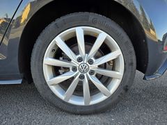 VW Golf VII R-line 2.0TDI 150PS DSG Navi AHK LED