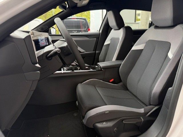 Fahrzeugabbildung Opel Astra L Edition 130PS Kamera/Navi/SHZ/LED!