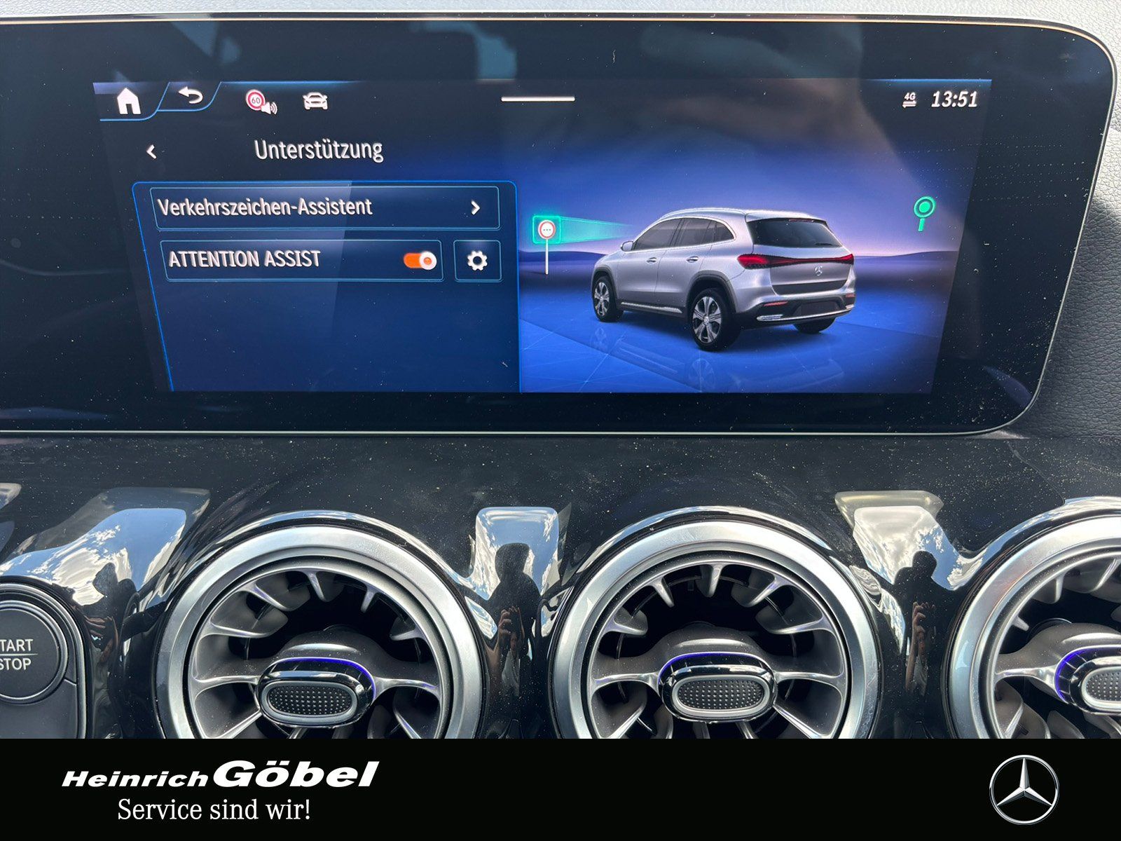 Fahrzeugabbildung Mercedes-Benz EQA 250+ PROGRESSIVE*BURMESTER*AMBIENTEBEL*KAMER
