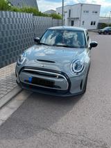 MINI Cooper SE Essential Trim Essential Trim